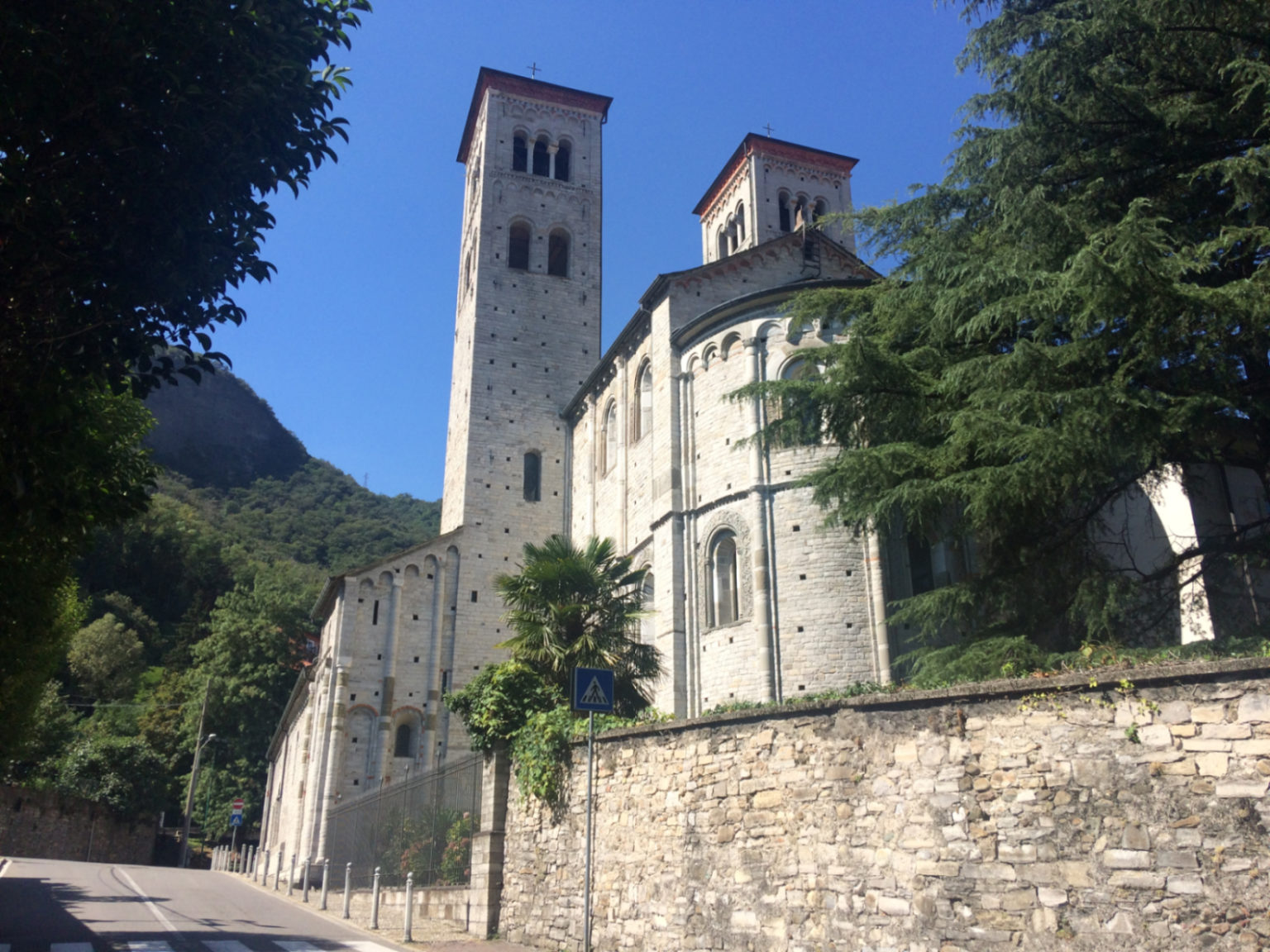 Installazione impianto di amplificazione COMO – BASILICA S. ABBONDIO