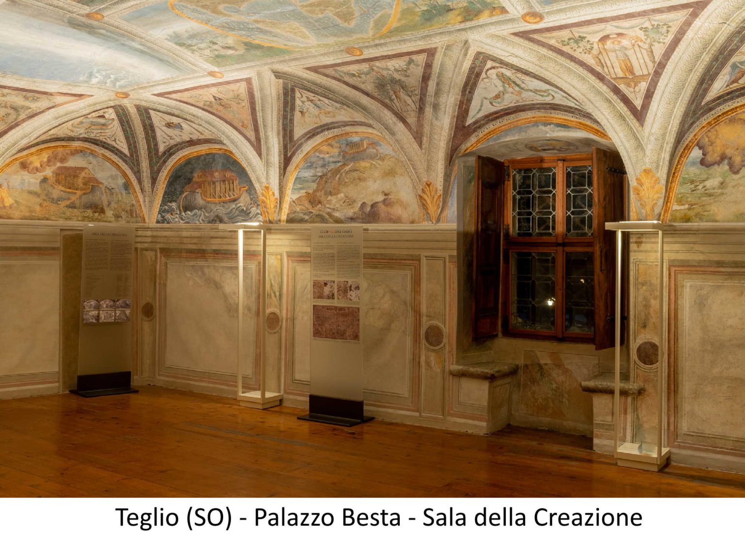 Teglio (SO) - Palazzo Besta - Sala della Creazione